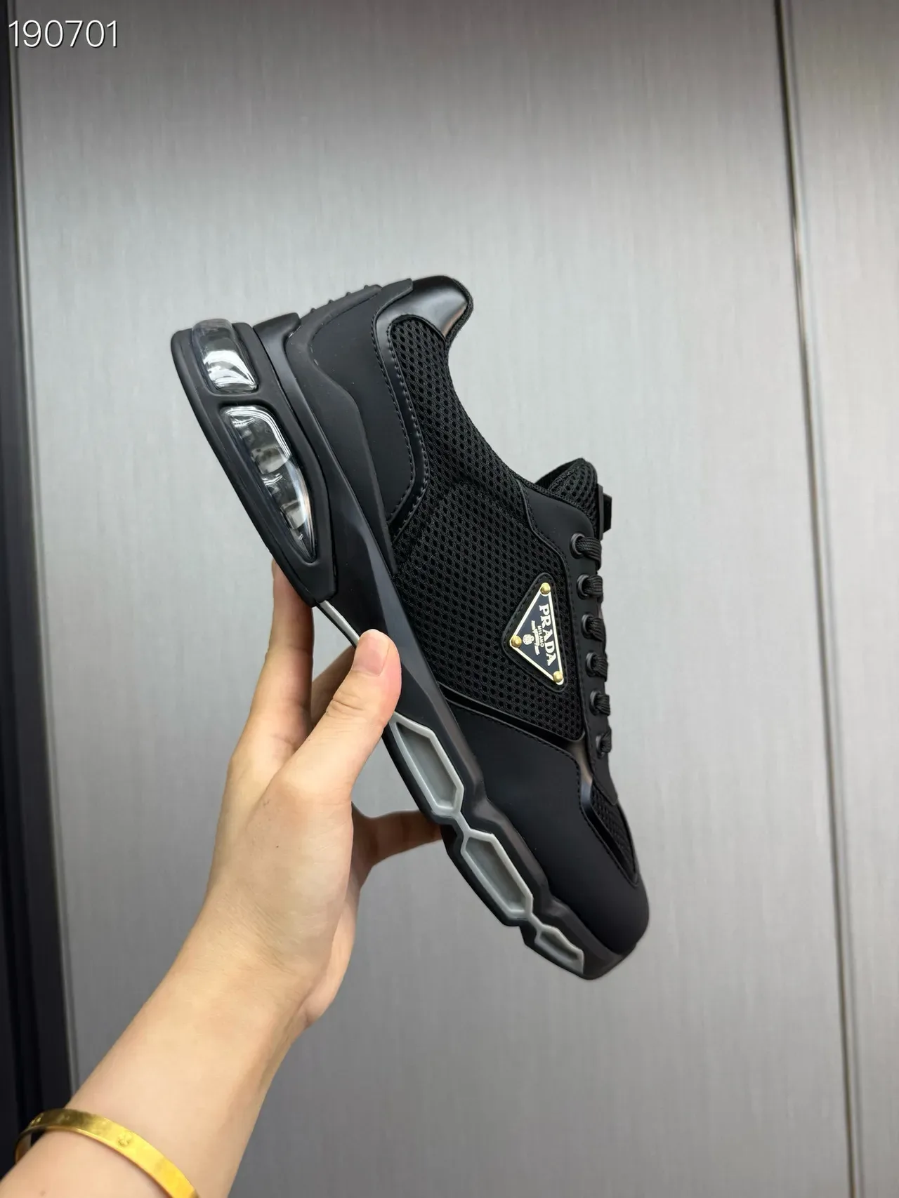 Prada Cloudbust أحذية رياضية أسود شبكة وسينثيتيك نمط حياة 3