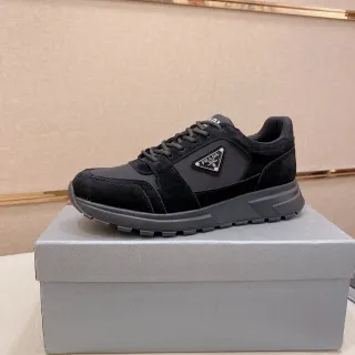 Prada Cloudbust Chaussures Chunky Noires en Daim et Nylon