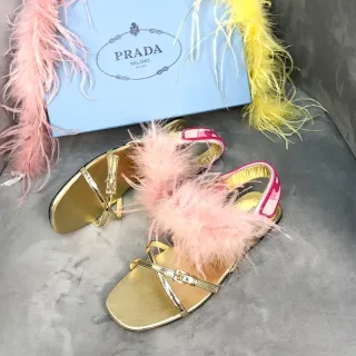 Prada पंख सैंडल्स सोने का गुलाबी धातु केजुअल सैंडल्स