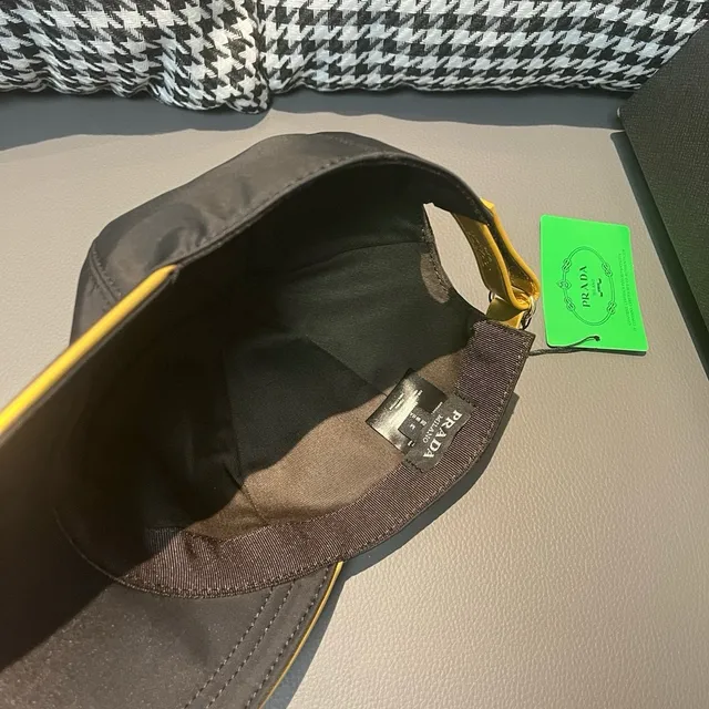 Prada Milano 海军蓝 金 缎面 尼龙 刺绣 棒球帽 8