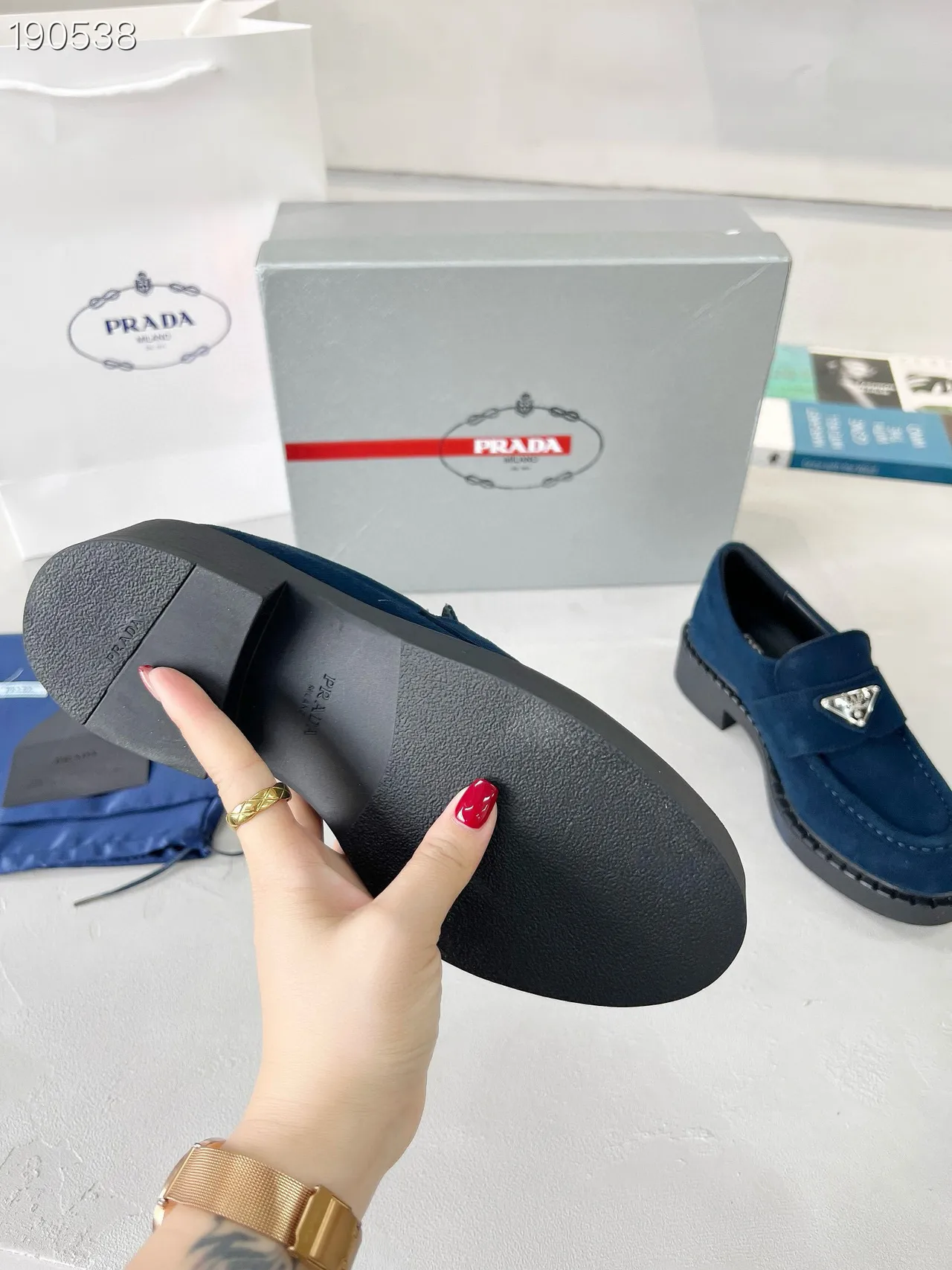 Prada Mocasín Ante Negro Marino Correa Superior Acolchada 3