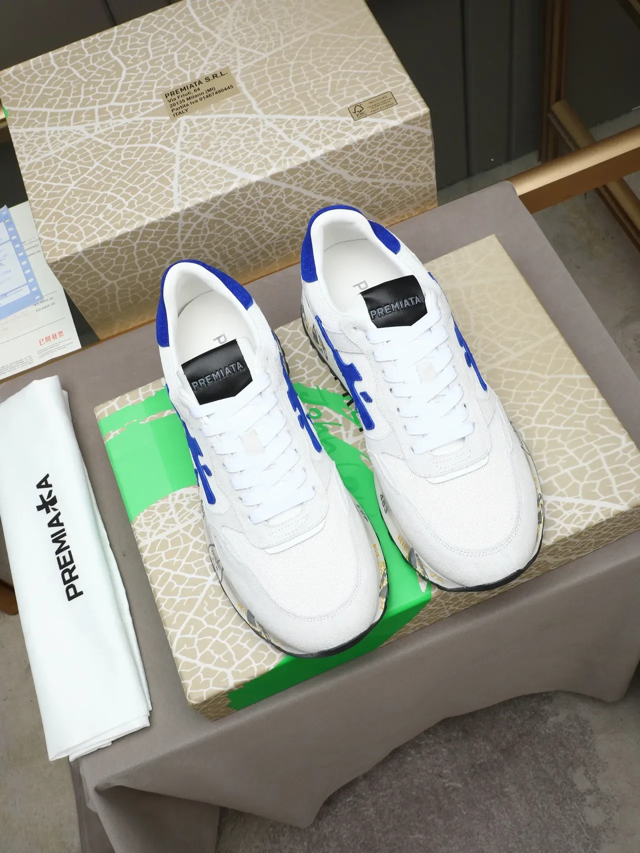 Premiata 483 Original حذاء رياضي أبيض وأزرق نمط حياة 2