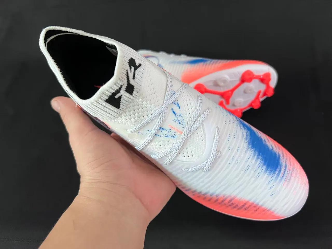 Puma Future Z Gradient White Red Blue Firm-Ground Zapatos de fútbol 5