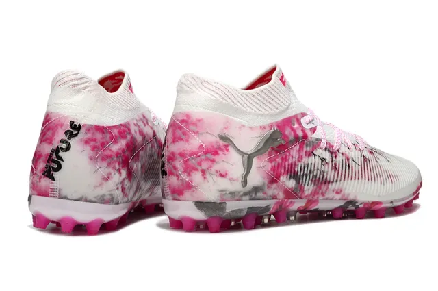 Puma 白色粉色低帮针织鞋面花卉墨水喷溅印花足球鞋 5