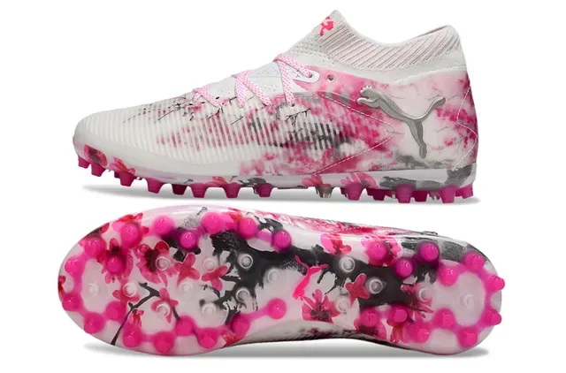 Puma 白色粉色低帮针织鞋面花卉墨水喷溅印花足球鞋 6