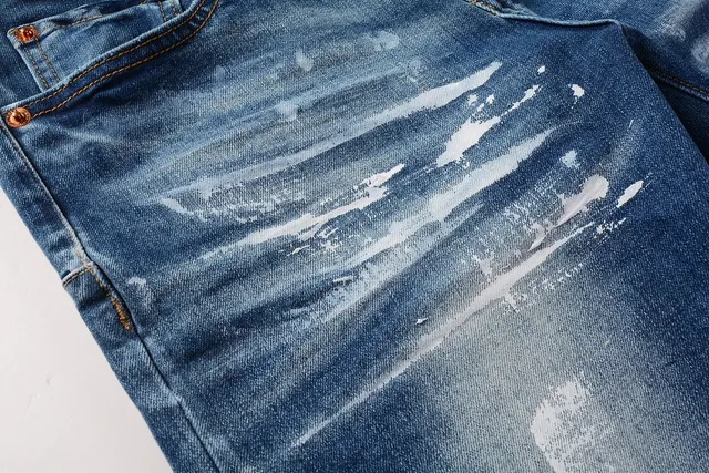 Purple Brand Jeans Desgastados com Salpicaduras de Tinta Slim Straight 7