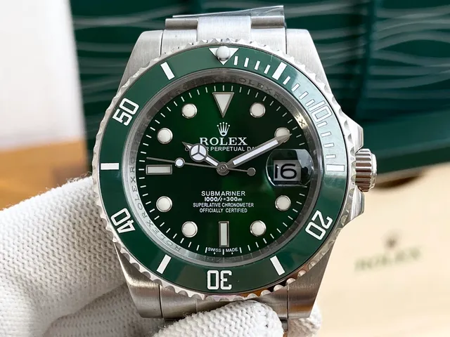 Rolex Submariner Green Dial and Bezel Mechanical Watch 5