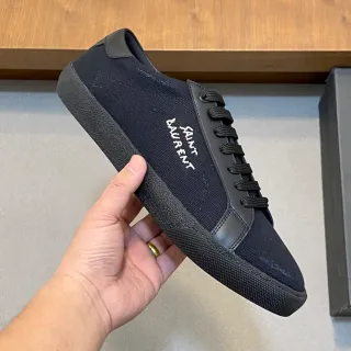 Saint Laurent काला कैनवास ऊपरी एमब्रोइडर्ड लोगो लाइफस्टाइल स्नीकर