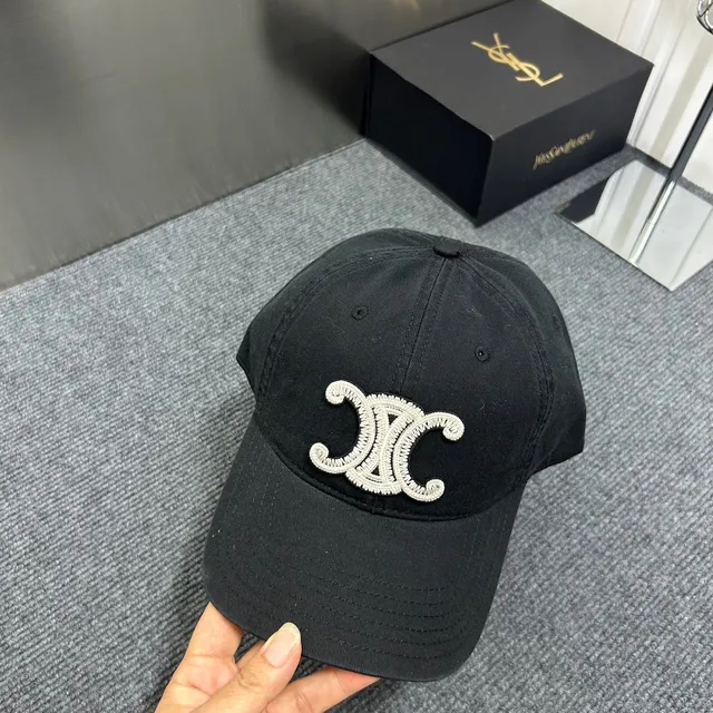 Saint Laurent Marrón Beige Bordado Monograma Seis Paneles Construcción Gorra de Béisbol 9
