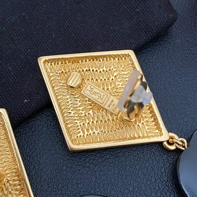 Saint Laurent 金色和黑色几何叶子垂坠耳环 6