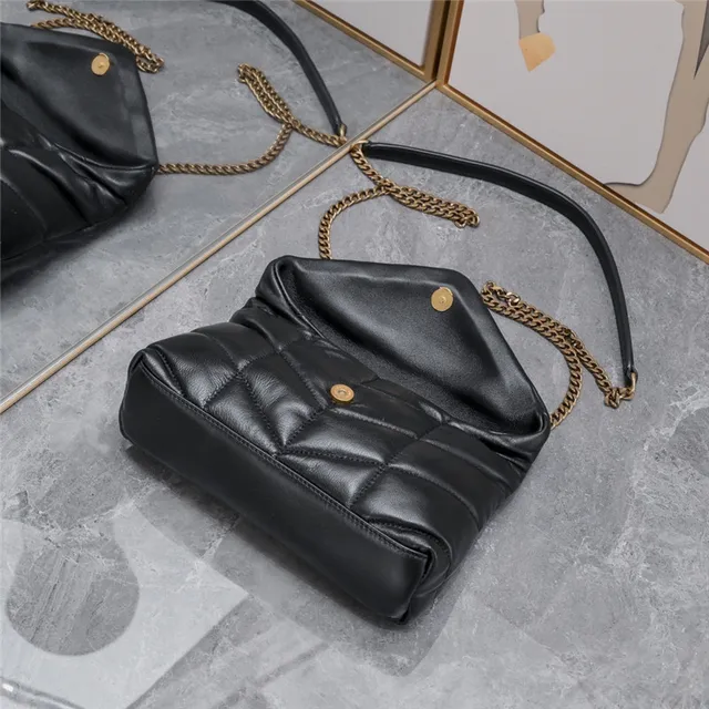 Saint Laurent Loulou sac à chaîne beige doré matelassé couture diamant flap enveloppe 23