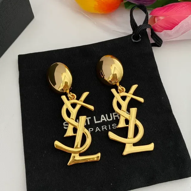 সেন্ট লরেন্ট YSL মনোগ্রাম গোল্ড-টোন ড্যাঙ্গেল ইয়ারিংস 6