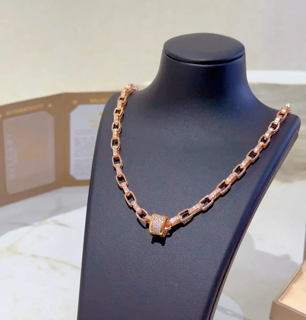 Tiffany & Co. HardWear Oro Rosa Pavé Diamantes Colar de Eslabones 9