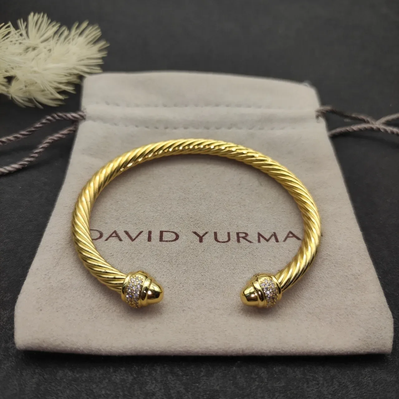 Tiffany & Co. HardWear Corde Tordue Capuchon Diamants Pavé Bracelet en Or 7