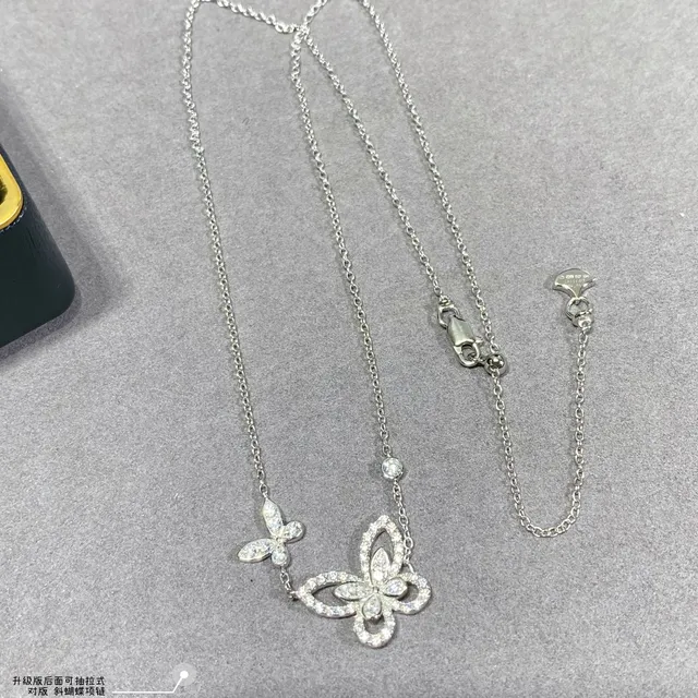 Tiffany & Co. Collar de Plata con Diamantes Pavé-Set Transparentes de Mariposa Abierta 4