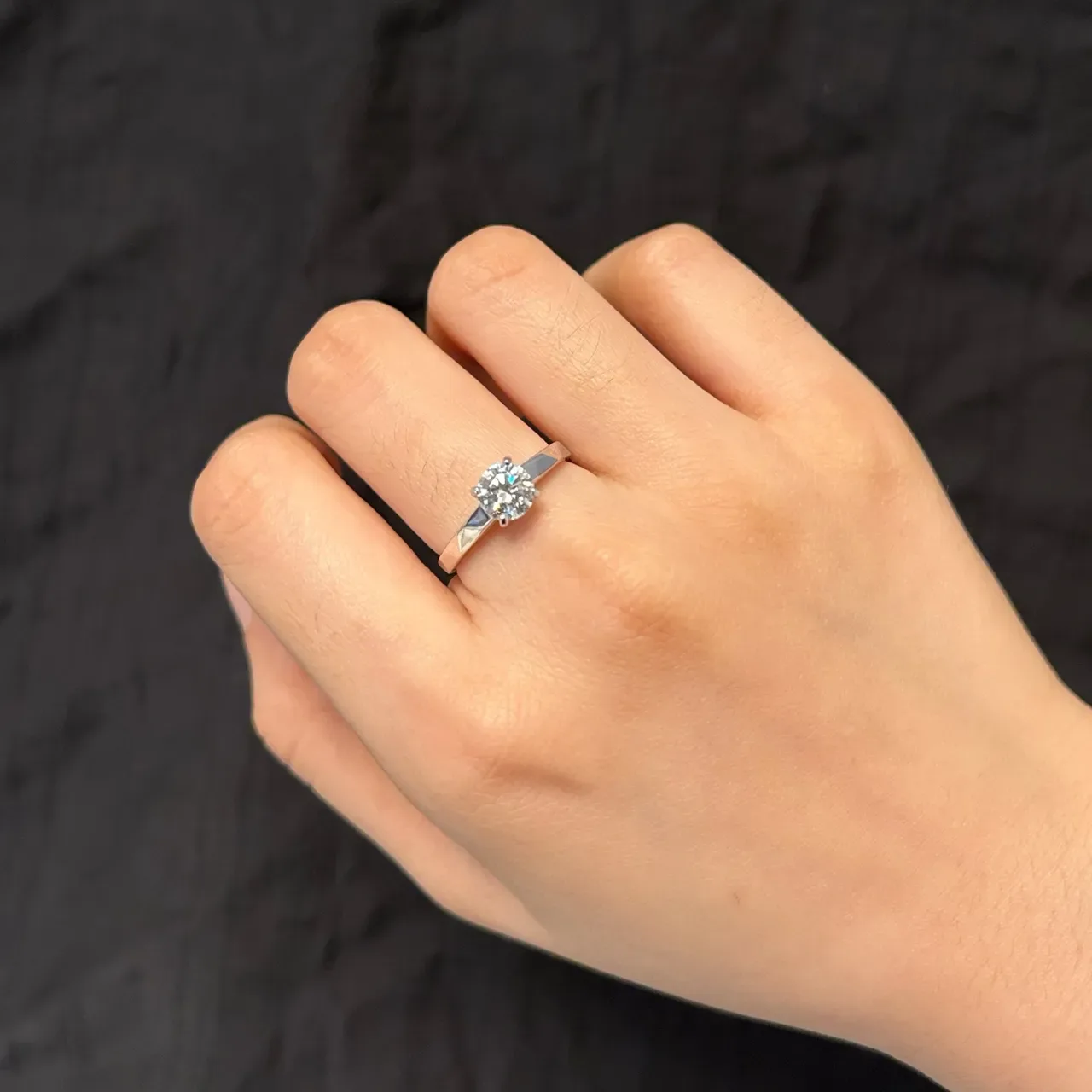 Tiffany & Co. Tiffany Setting 圆形明亮切割 单戒戒指 8