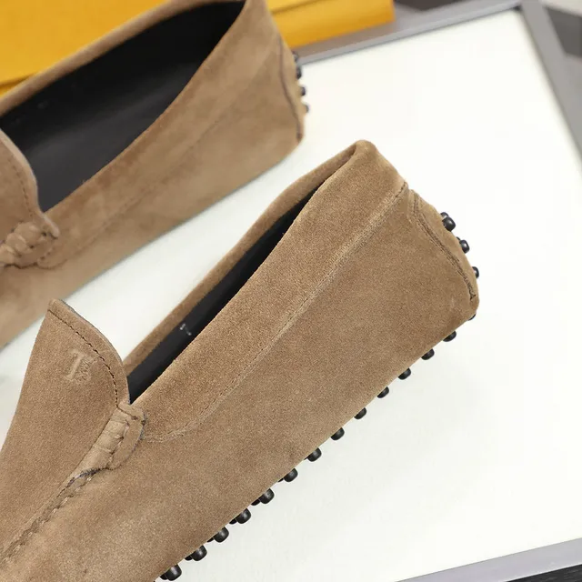 Tod's Brown Black Suede Upper Moc-Toe Stitching Loafer 6