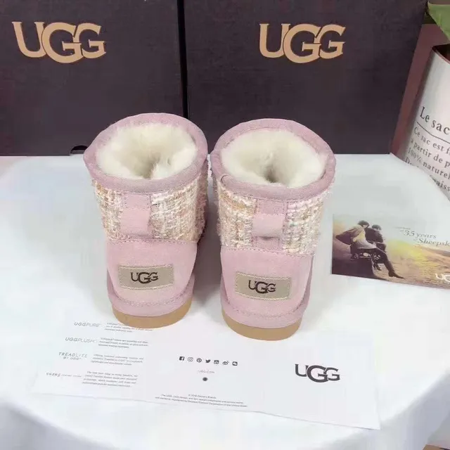 UGG أحذية ثلج بيج وردي علوى منسوج تود كم مموج 3