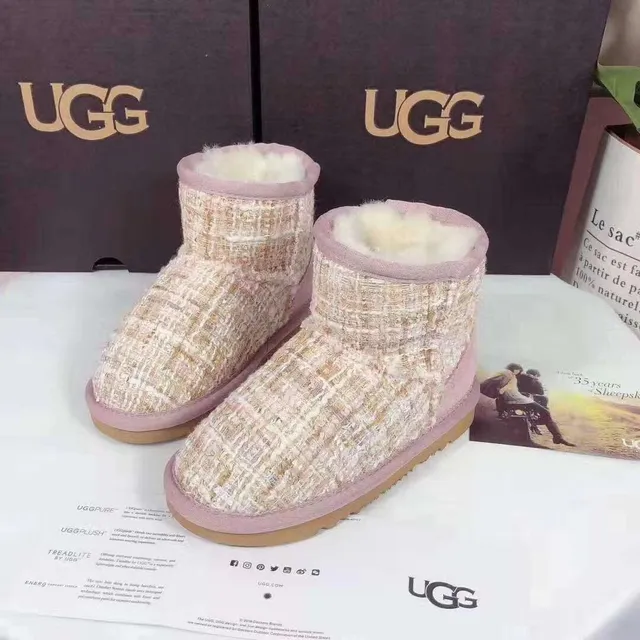 UGG أحذية ثلج بيج وردي علوى منسوج تود كم مموج 5