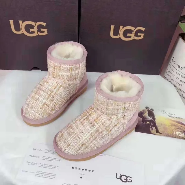 UGG أحذية ثلج بيج وردي علوى منسوج تود كم مموج 8