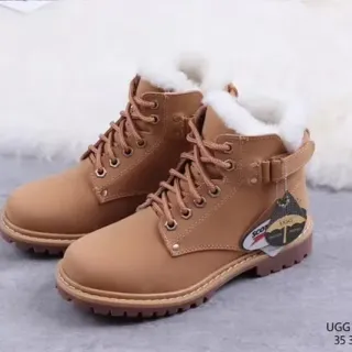 UGG भूरा सफेद लेस-अप शियरलिंग-लाइन्ड एंक्ल बूट्स