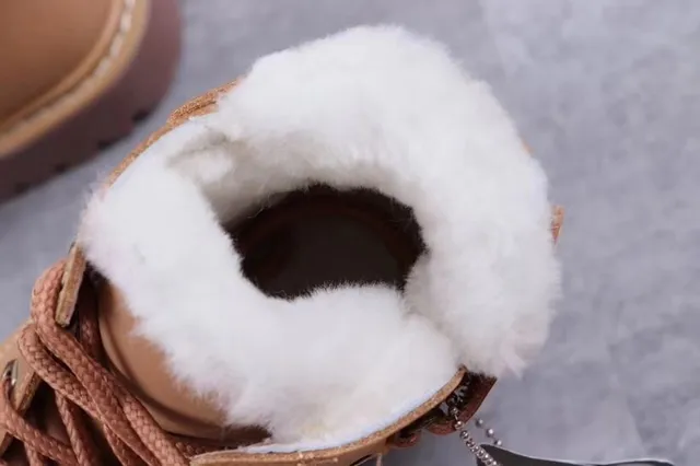 UGG भूरा सफेद लेस-अप शियरलिंग-लाइन्ड एंक्ल बूट्स 2