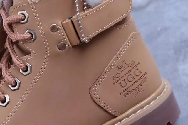UGG भूरा सफेद लेस-अप शियरलिंग-लाइन्ड एंक्ल बूट्स 4