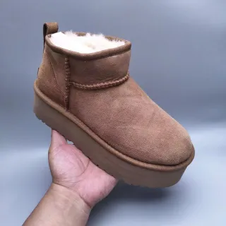 UGG Classic Mini Platform Chestnut Brown Snow Boots