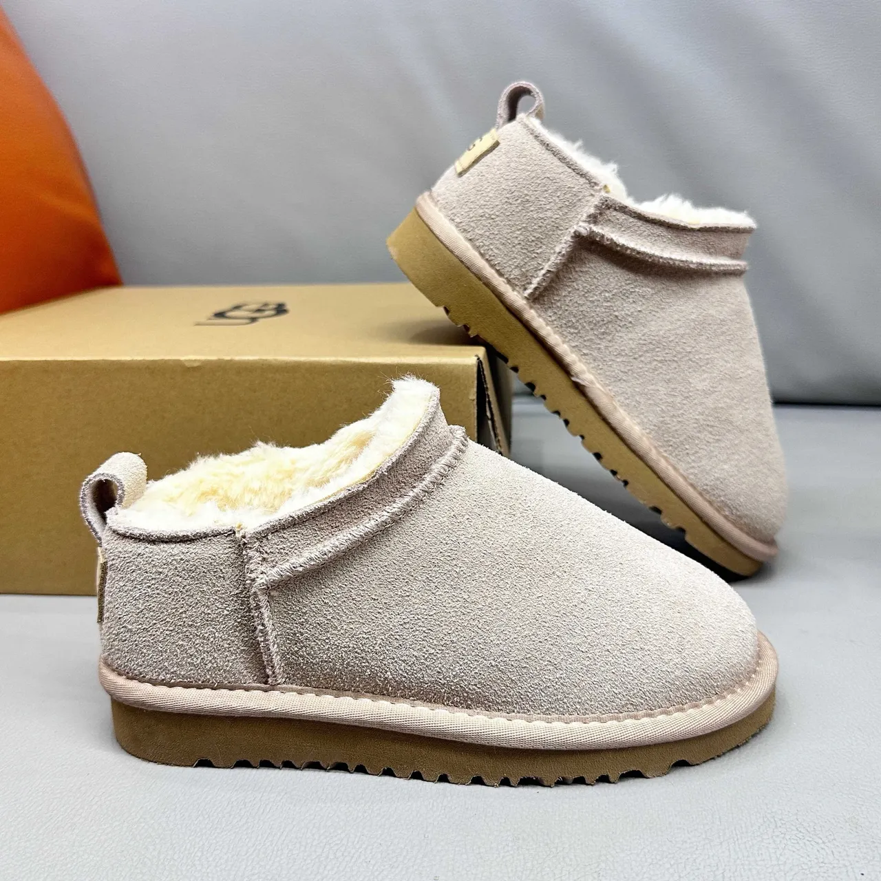 UGG Classic Short Beige Suede Shearling-Lined Snow Boots 14