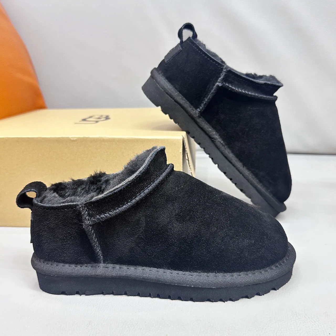 UGG Classic Short Beige Suede Shearling-Lined Snow Boots 24