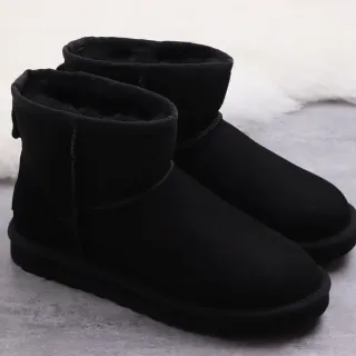 UGG Classic Short काला सूड शेयरलिंग लाइनड स्नो बूट