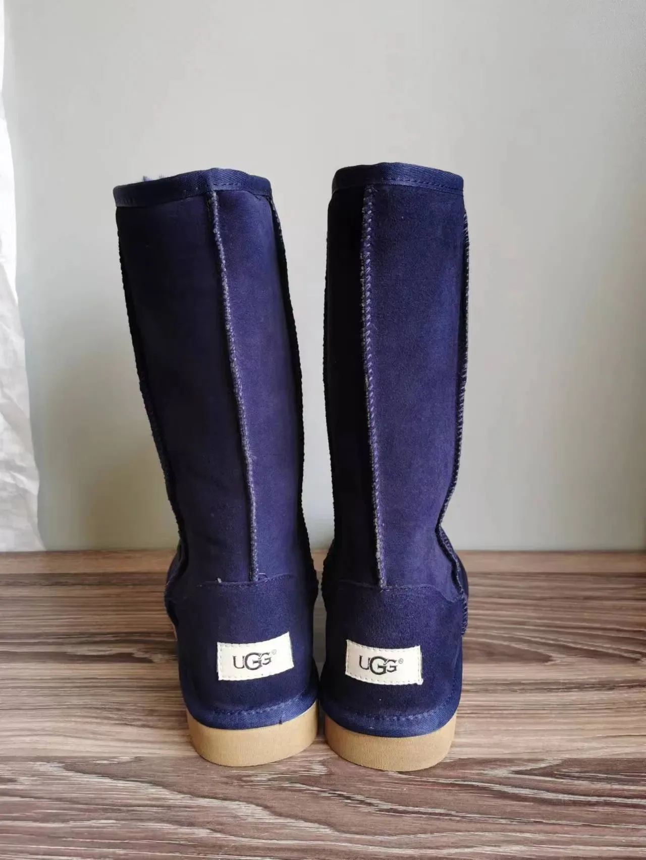 UGG Classic Tall Navy Suede Botas de Nieve 3