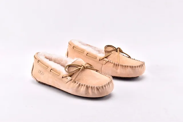 UGG Damota Beige Suede Shearling-Lined Loafers 9