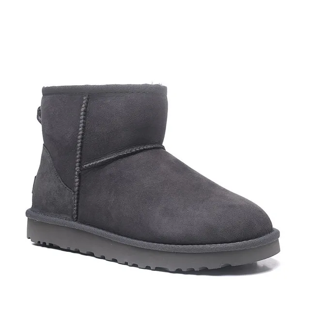 UGG 灰色羊麂皮鞋面 羊毛内衬翻边雪靴 6