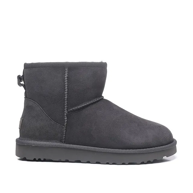 UGG 灰色羊麂皮鞋面 羊毛内衬翻边雪靴 7