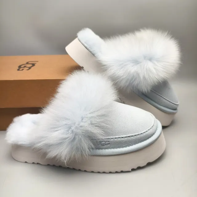UGG 灰白色平台鞋底 毛球 毛皮装饰拖鞋 6