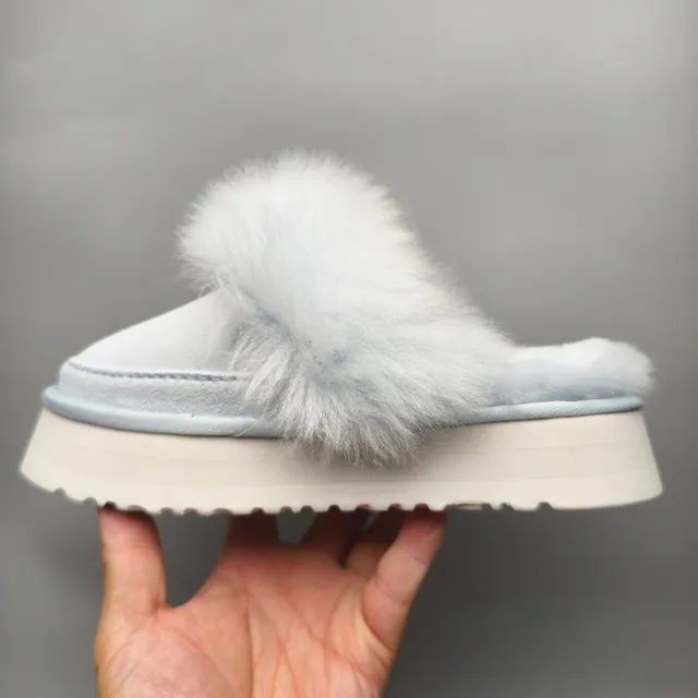 UGG 灰白色平台鞋底 毛球 毛皮装饰拖鞋 7