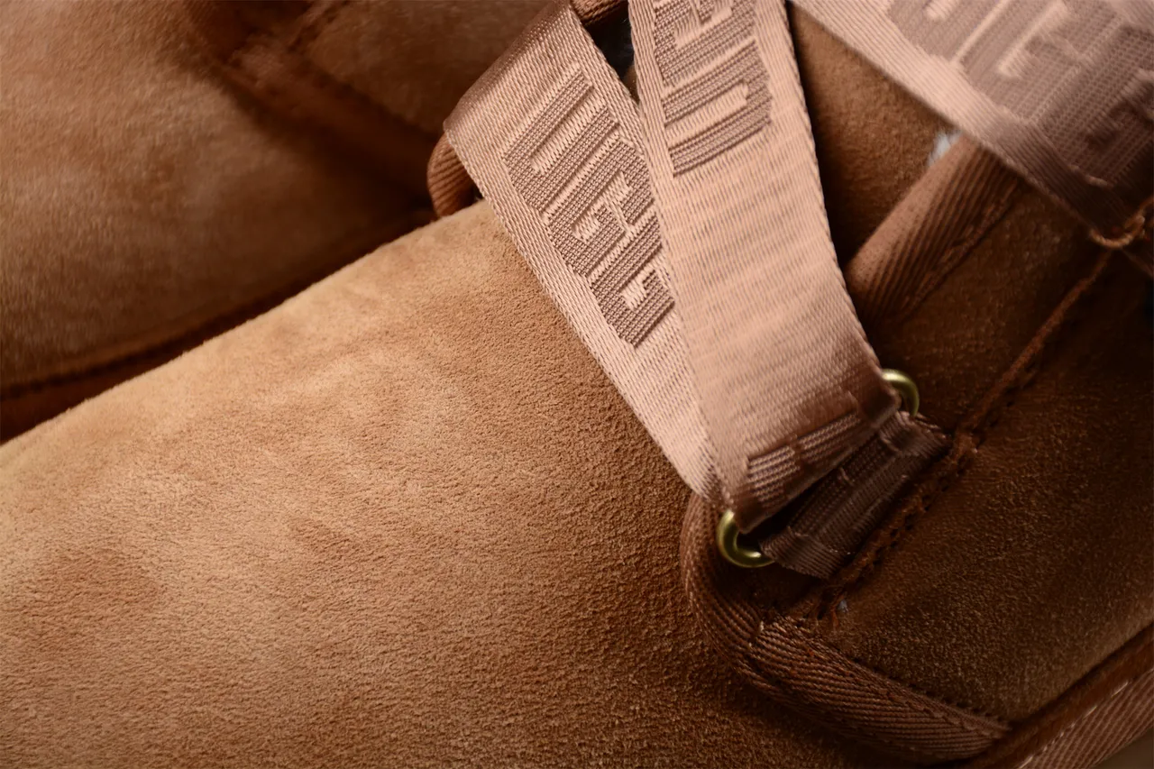 UGG তান স্যুয়েড স্ট্র্যাপ ক্লোজার স্নো বুট 6
