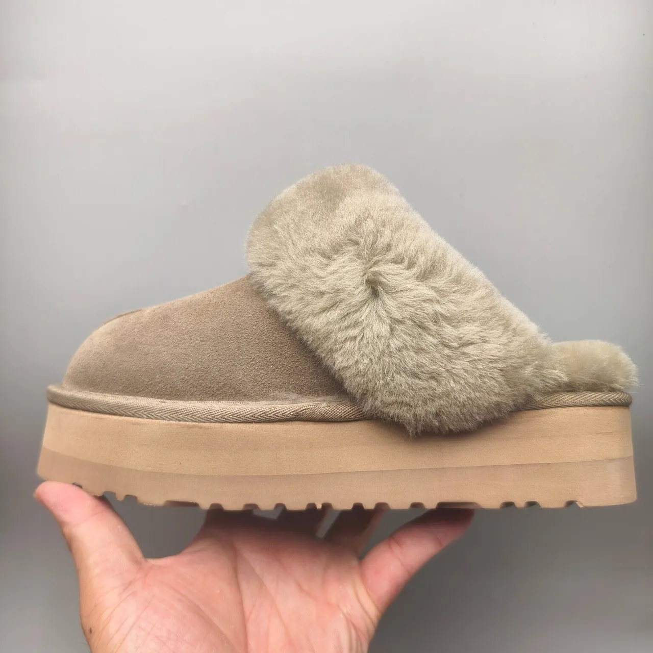 UGG Tasman 米色 羊毛皮 厚底拖鞋 7