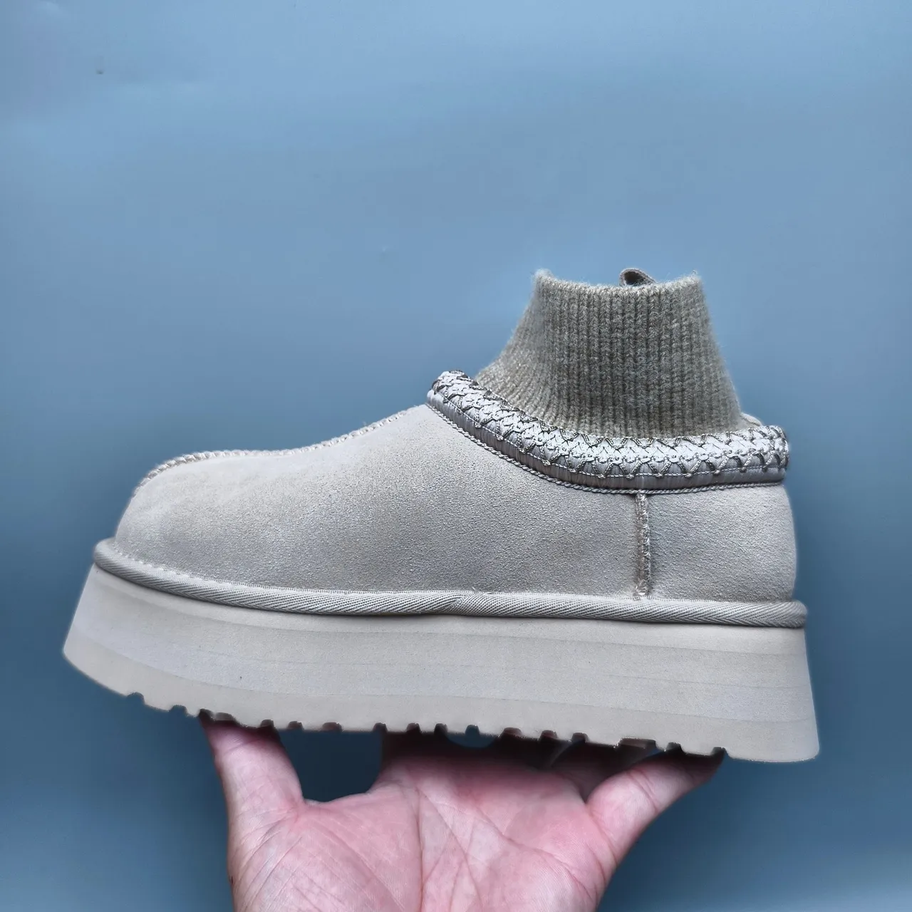 UGG Tasman 米色 踩脚针织护脚雪靴 7