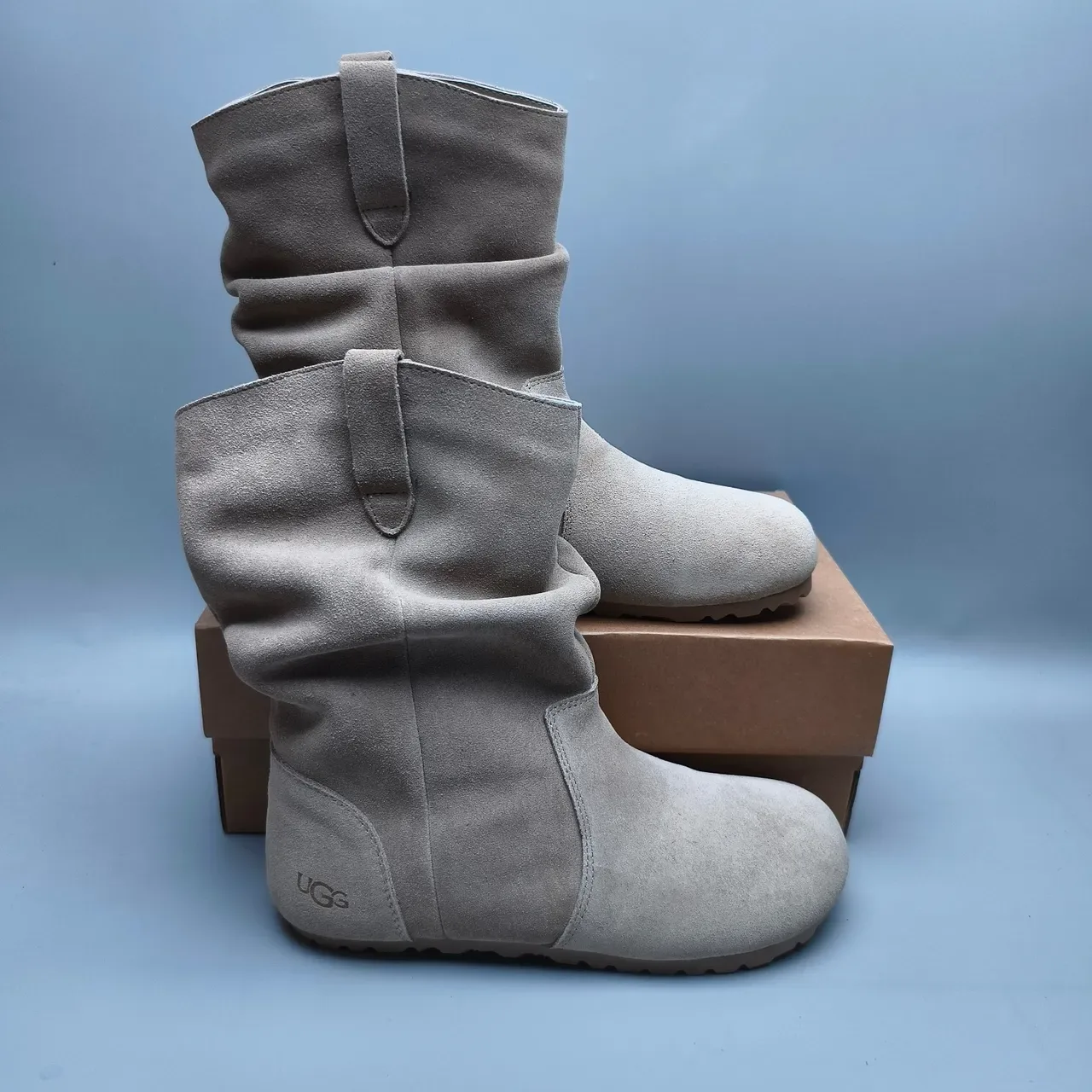 UGG Tasman Bottines de cheville beige imitation daim décontractées 5