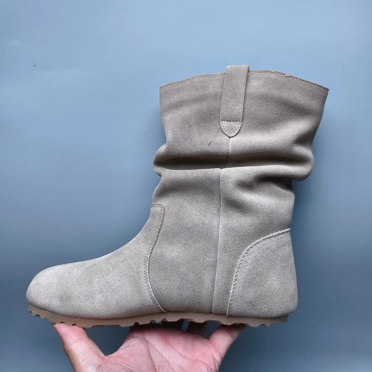 UGG Tasman Bottines de cheville beige imitation daim décontractées 7