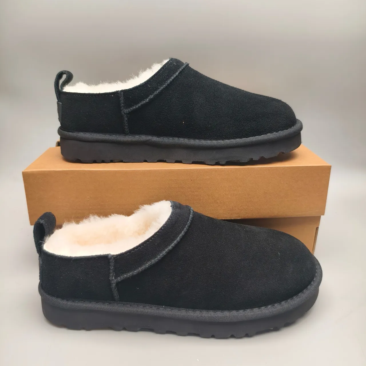 UGG Tasman أسود بيج جلد علوي مبطن بشيرلينج أحذية كاجوال 5