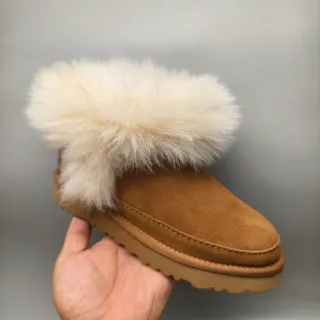 UGG Tasman 棕米色麂皮面料 超大羊毛袖口 雪靴