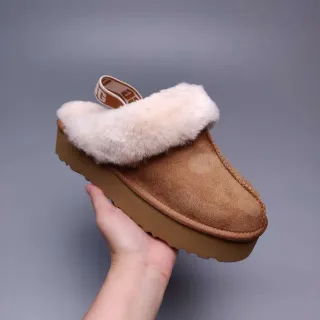 UGG Tasman棕色羊毛内里平台拖鞋