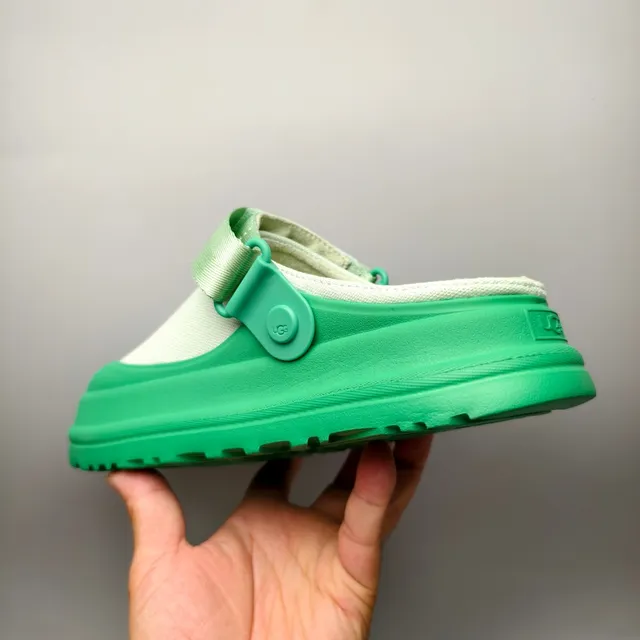 UGG Tasman Green Two-Tone Clog 4