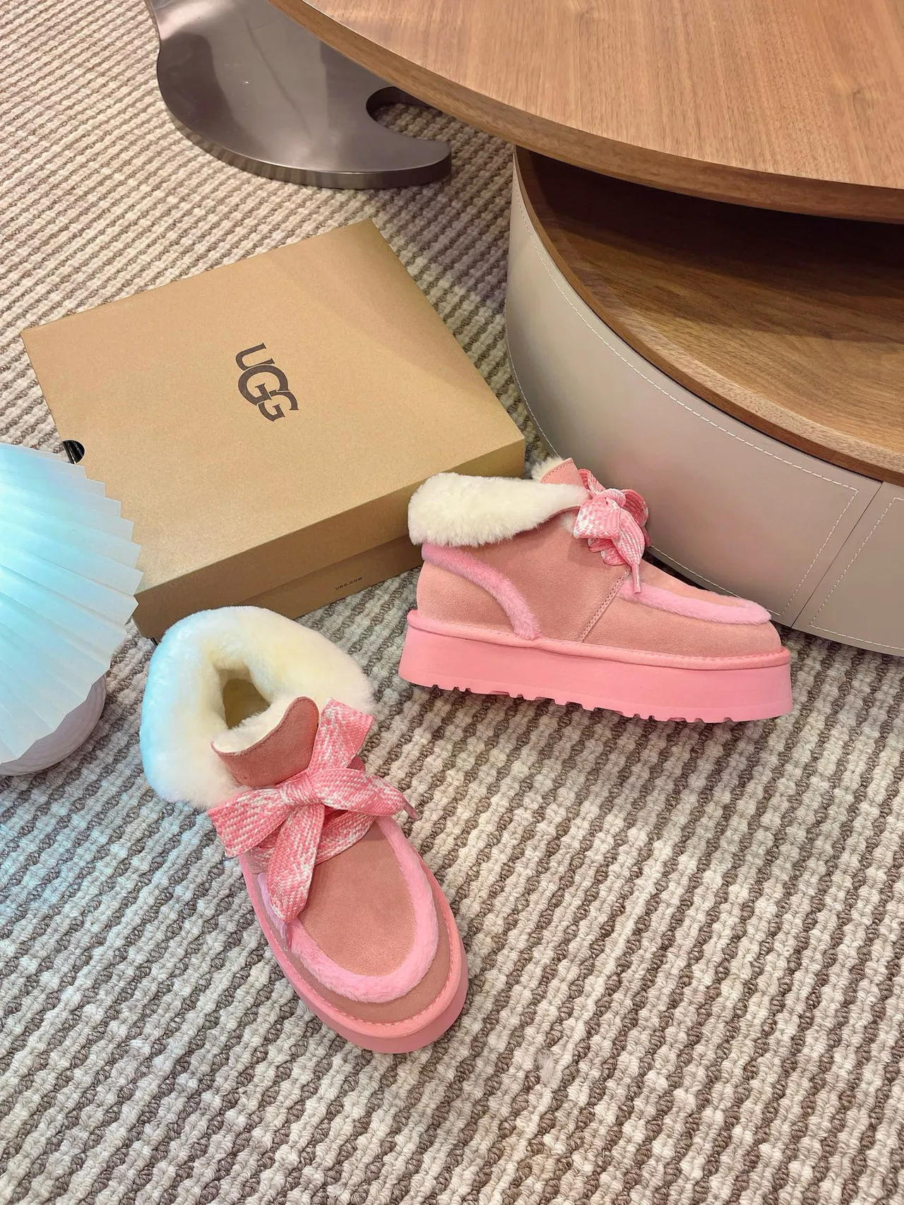 UGG Tasman Rosa Bege Solado de Plataforma Forradas com Shearling Botas de Neve 6