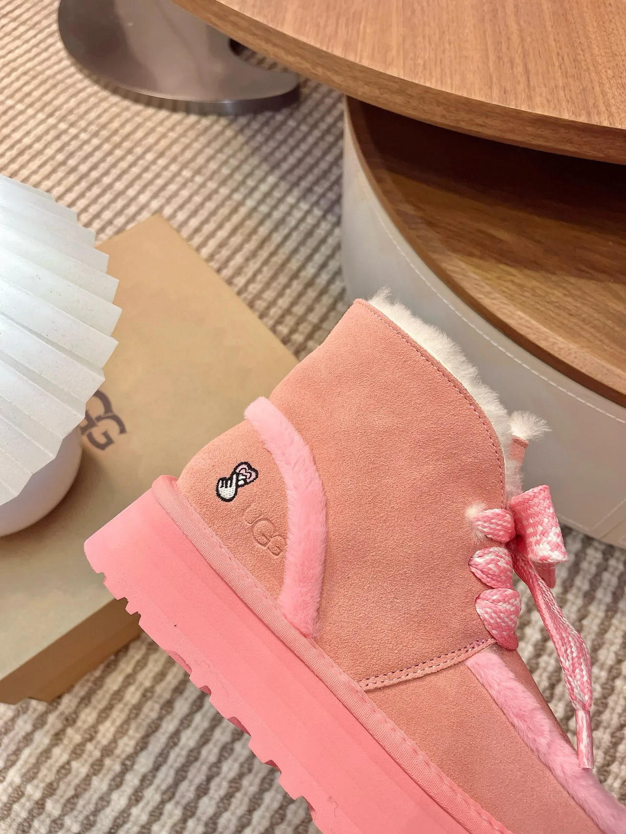 UGG Tasman Rosa Bege Solado de Plataforma Forradas com Shearling Botas de Neve 7