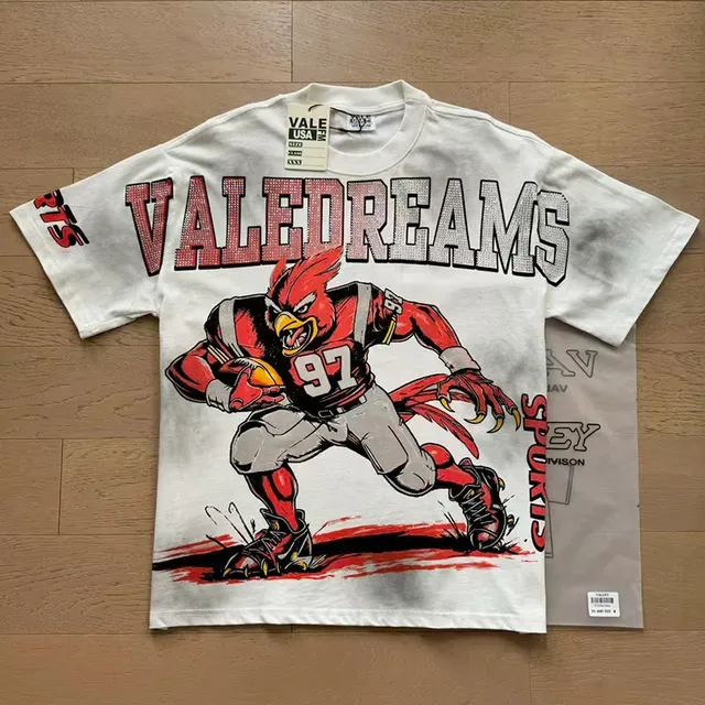 Vale Forever Graphic-Print Crewneck T-Shirt 4