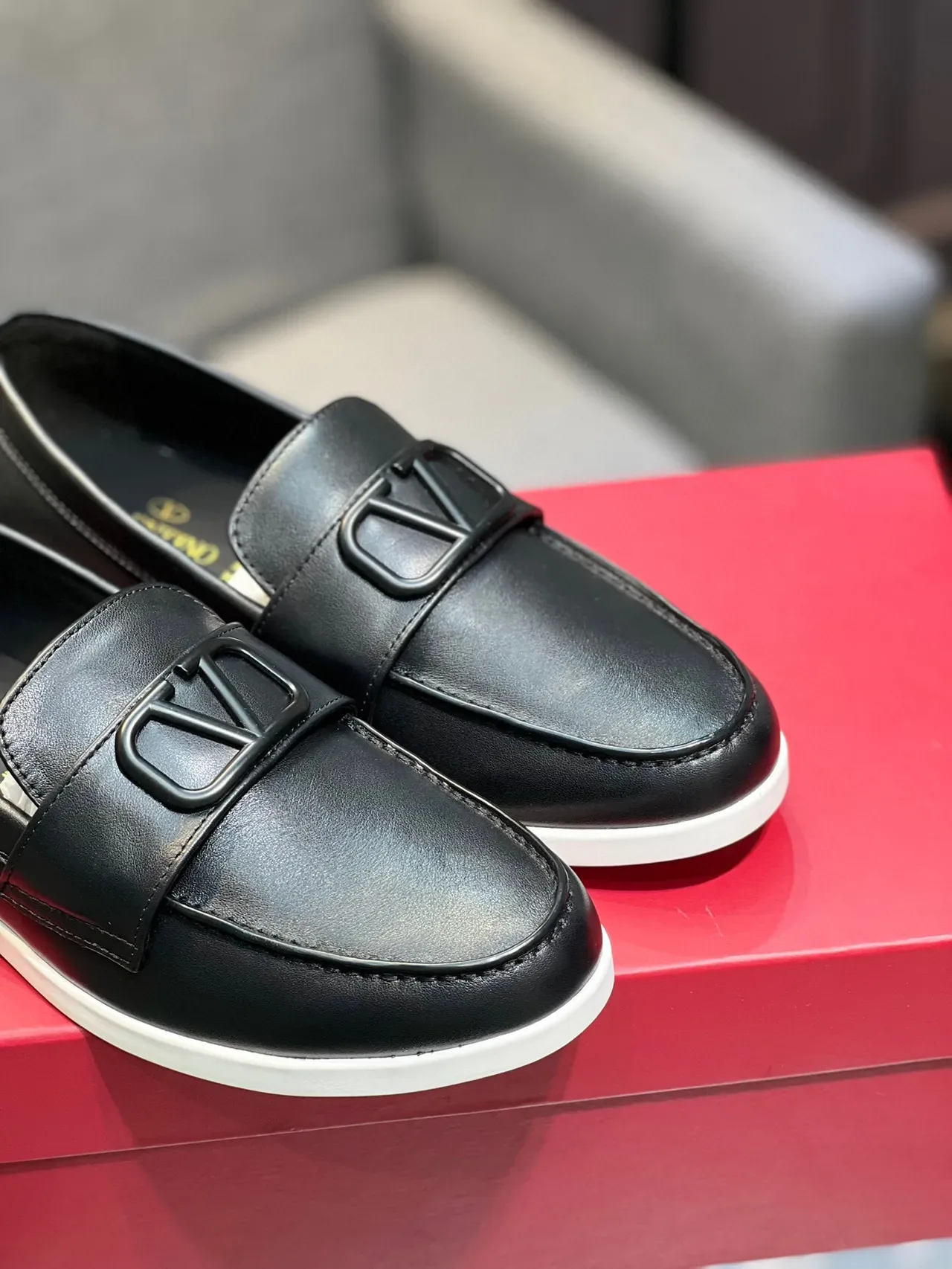 Valentino Rockstud Black White Leather VLOGO Buckle Loafer 9